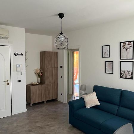 Hogar Mami Apartment Rimini Bagian luar foto