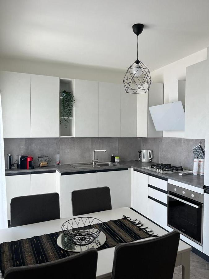 Hogar Mami Apartment Rimini Bagian luar foto